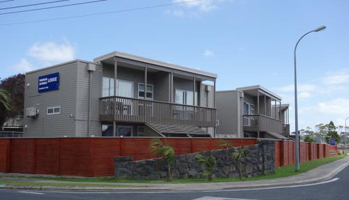 Parakai Springs Lodge Exterior foto